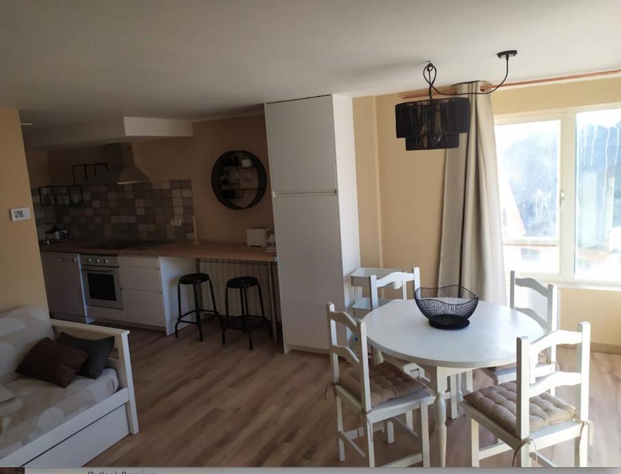 Check-In Casas El Rinconet Apartment Cerler Exterior photo